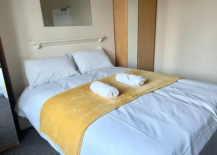 Aldgate Holiday Rooms